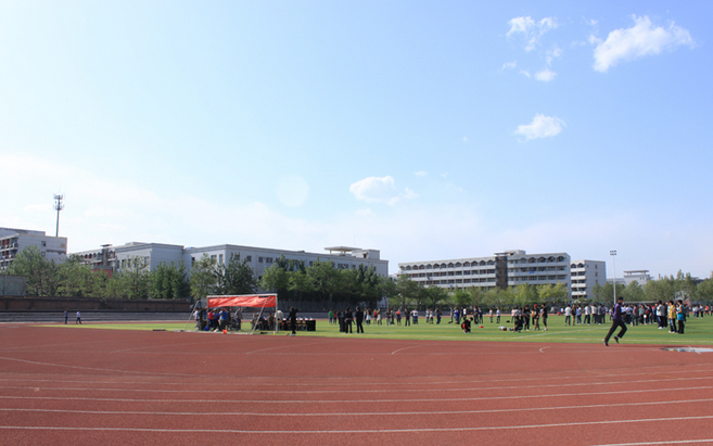 操場跑道 校園環境 操場跑道 校園環境