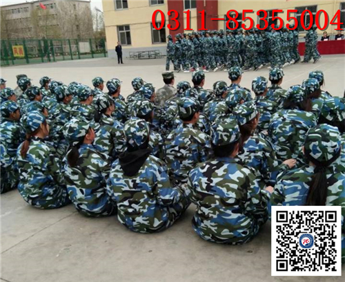 2018春新生石鐵技校軍訓(xùn)匯演報(bào)告 學(xué)校圖片 第2張